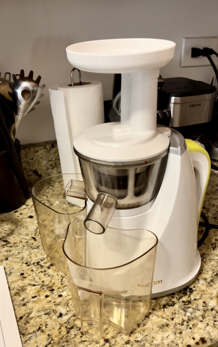 Hurom slow juicer - photo 3