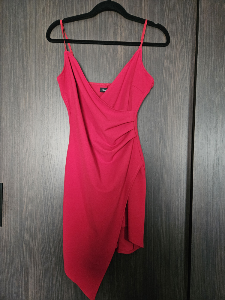 Ladies le chateau dress thumbnail