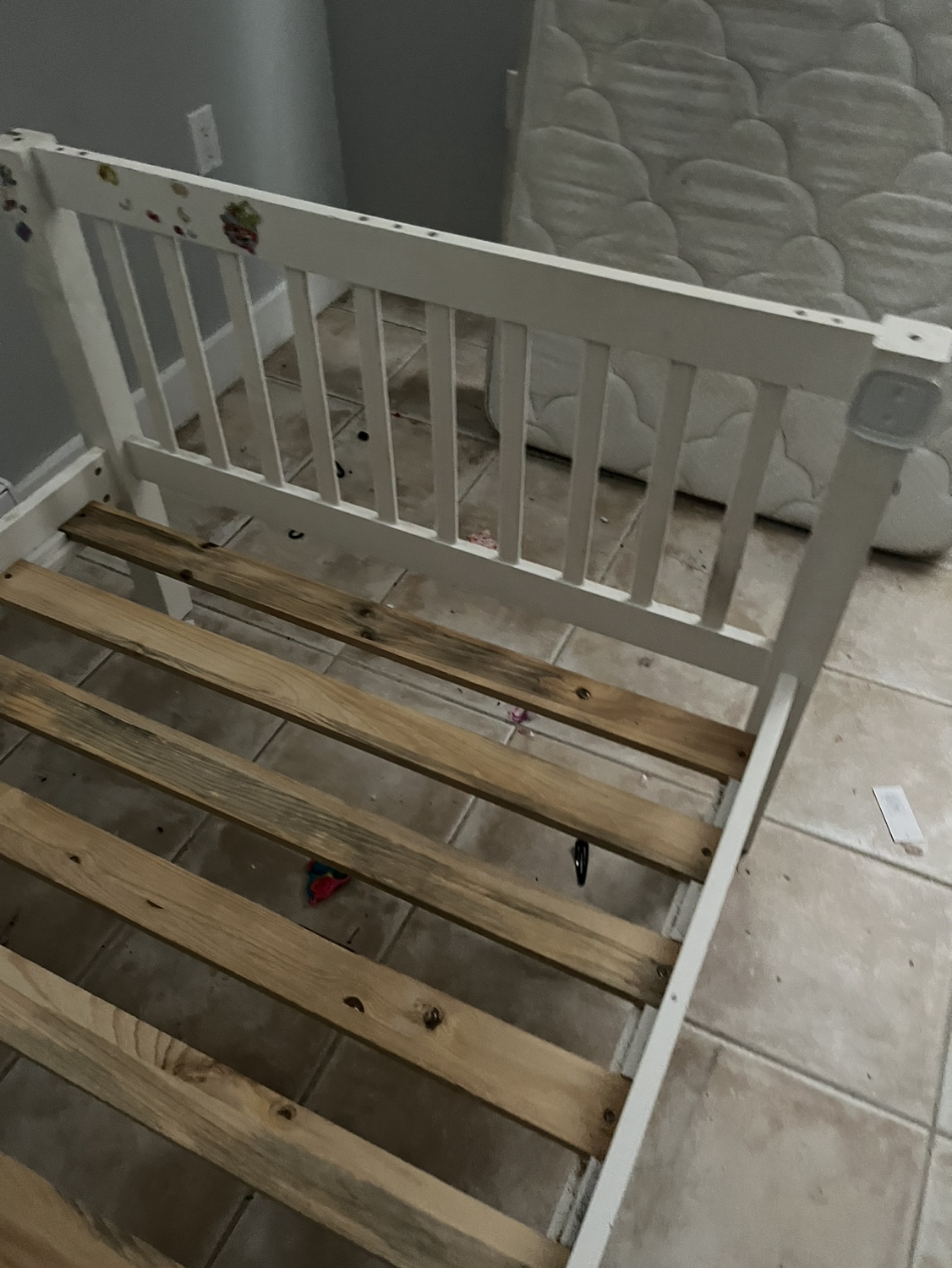 Twin bed/bunk bed image indicator(3)