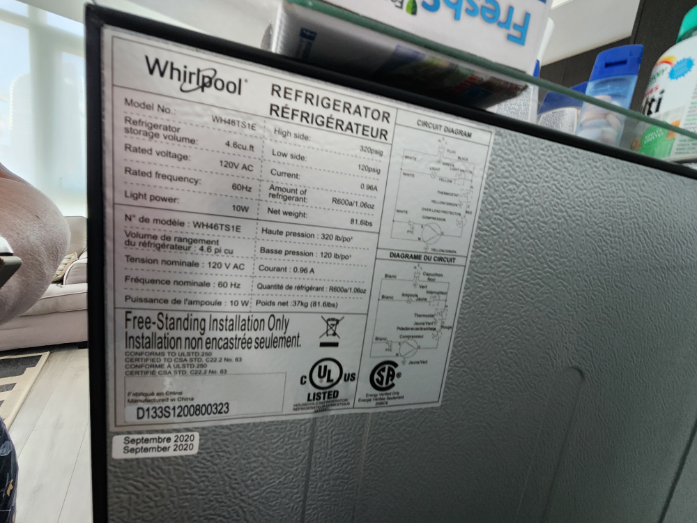 Whirlpool 4.6 cu. ft. fridge and freezer - photo 2