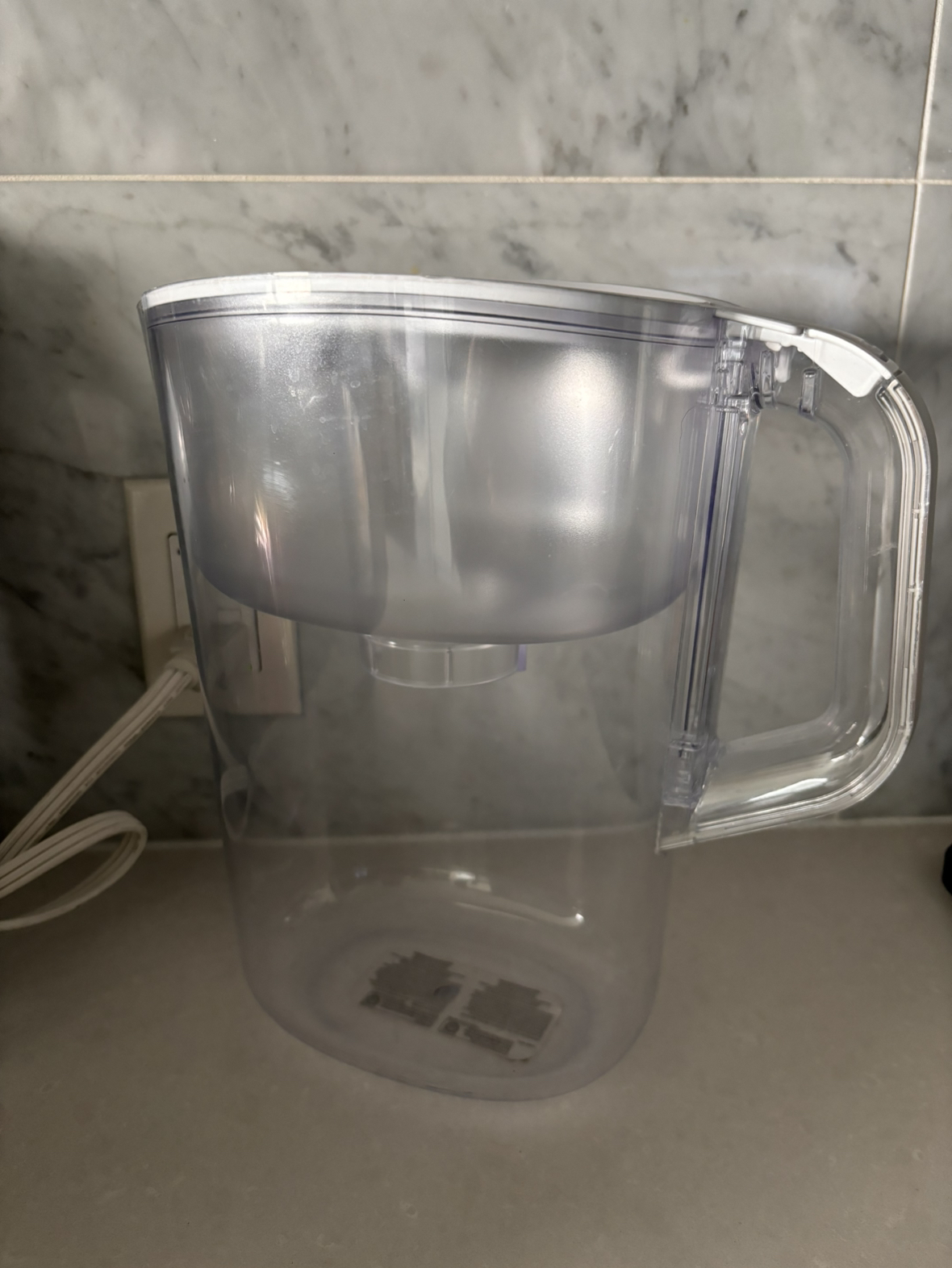 Brita Pitcher - 10-cup 2.4L