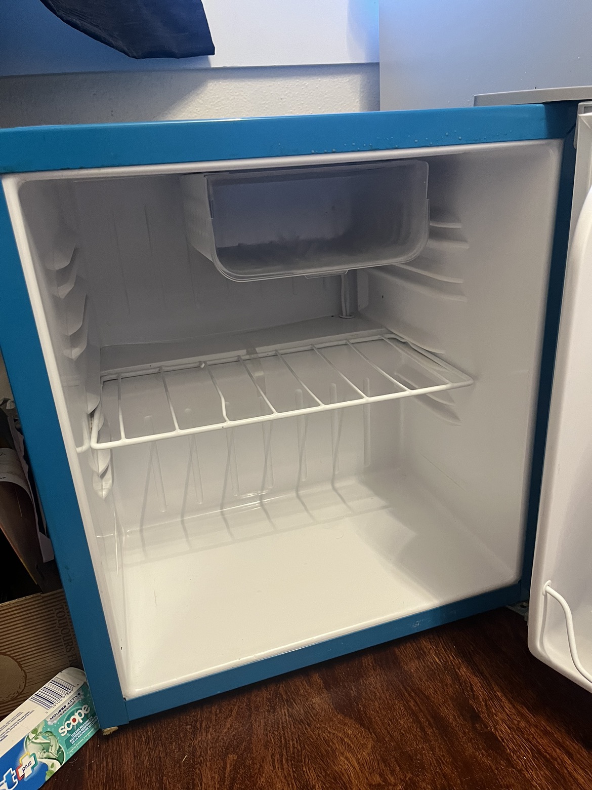 Blue Mini Fridge - photo 2