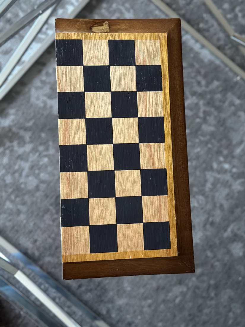 Complete vintage wooden chess set thumbnail
