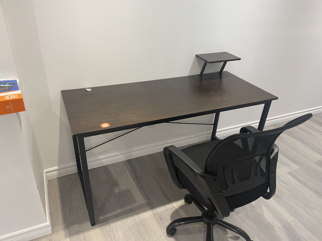 Desk & Chair - photo 2
