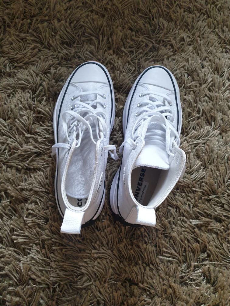 Converse Unisex Run Star image indicator(3)