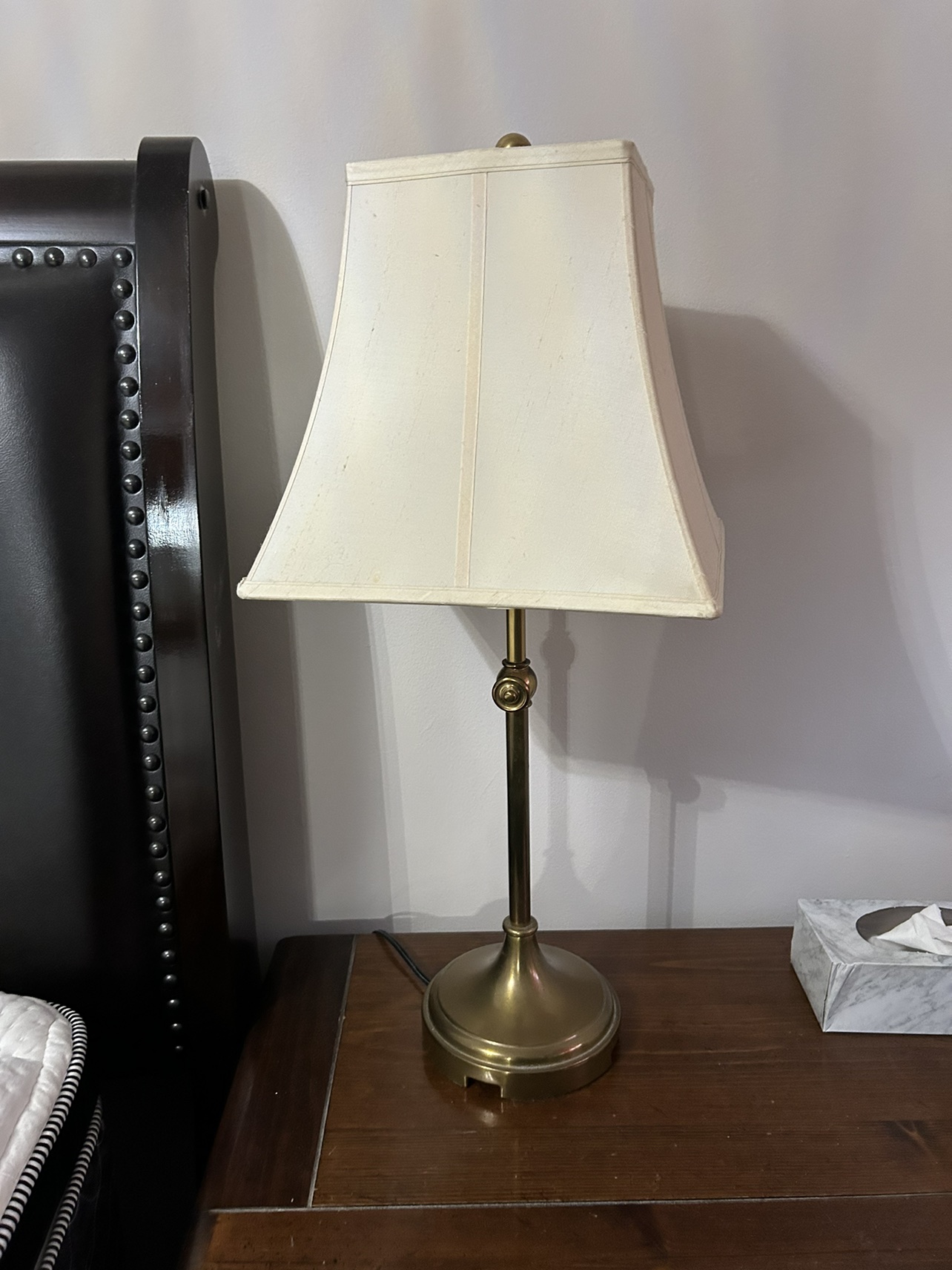 Table lamp Pottery Barn thumbnail