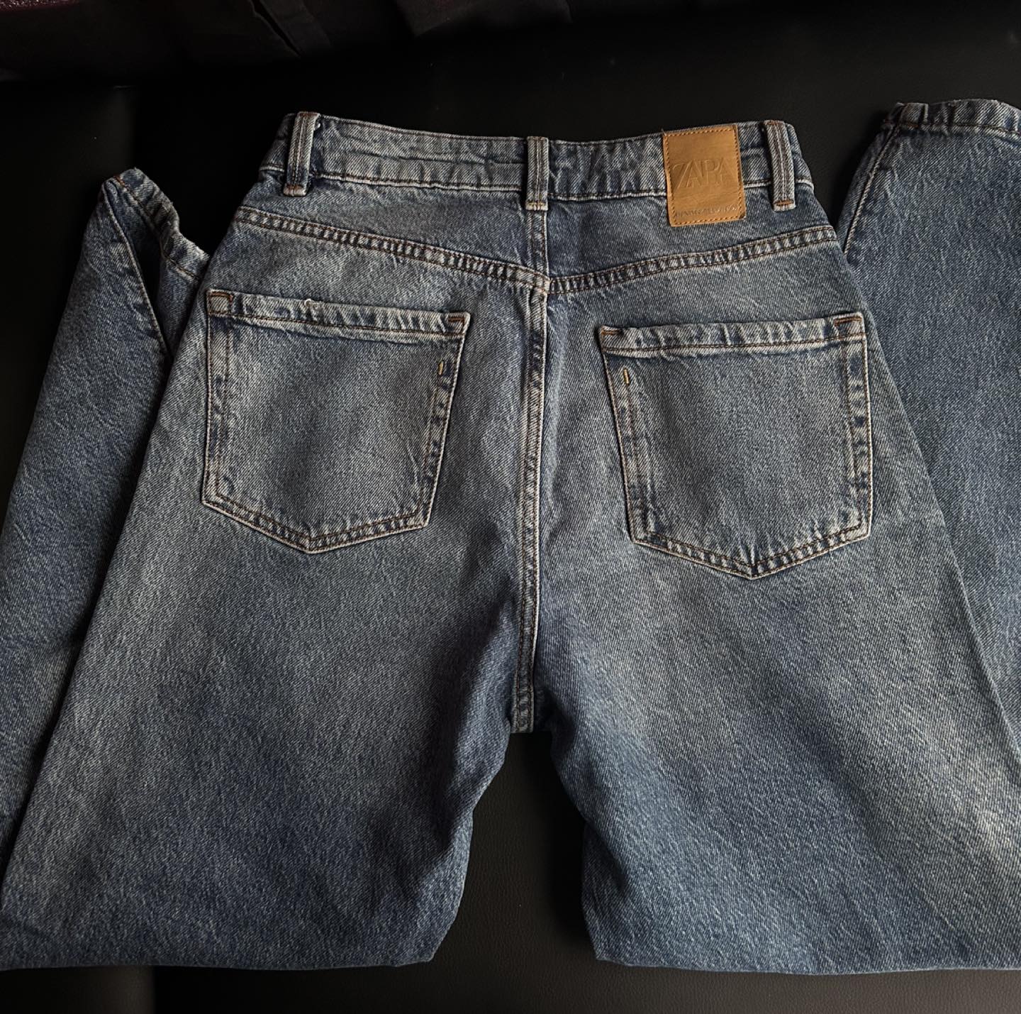 ZARA High wasted mom jean size 4 - photo 2
