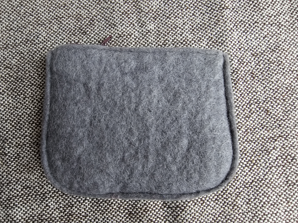 Handmade Nepalese Gray / Dark Pink Flower Bag image indicator(2)