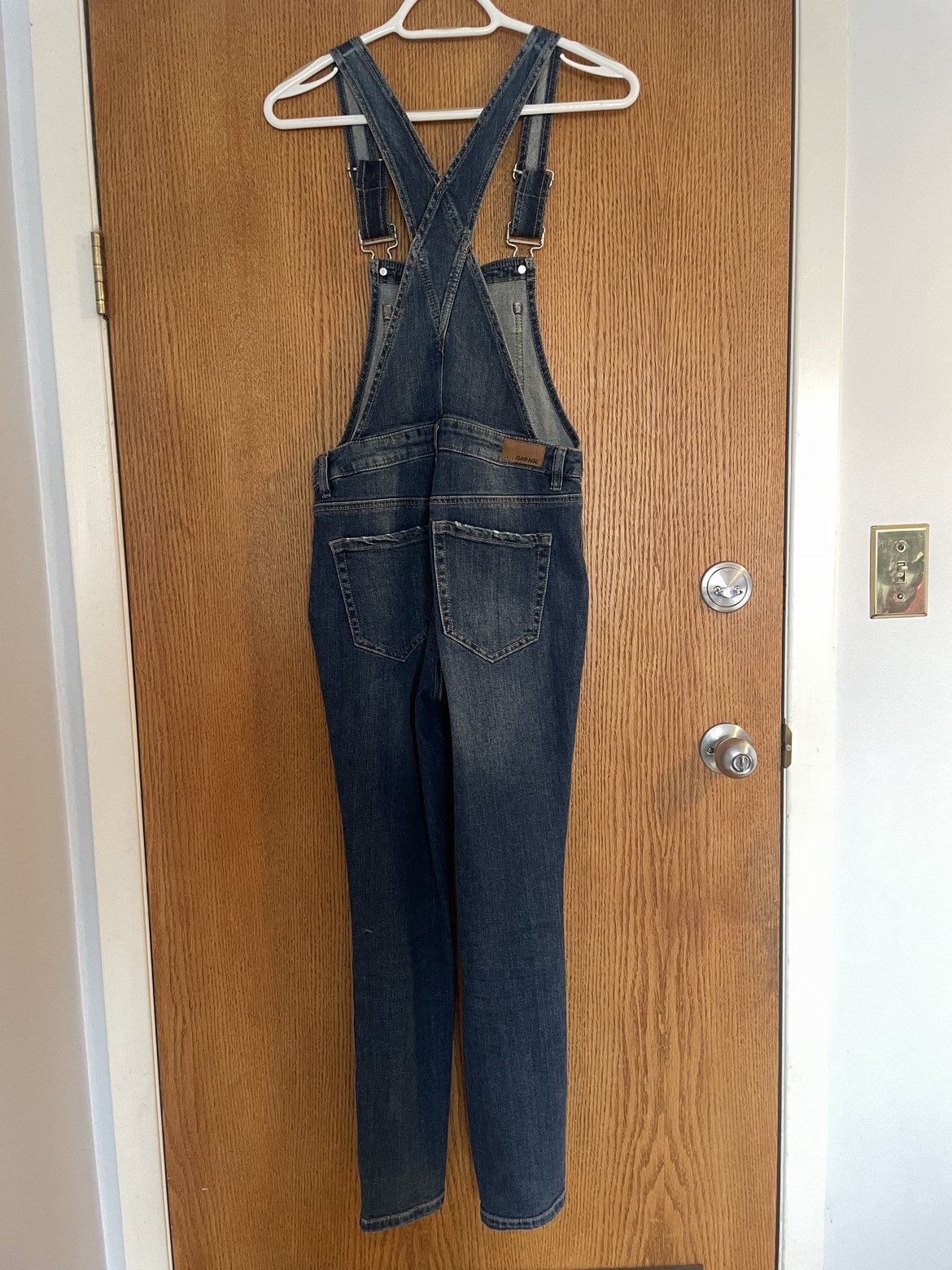 Women’s overalls image indicator(2)