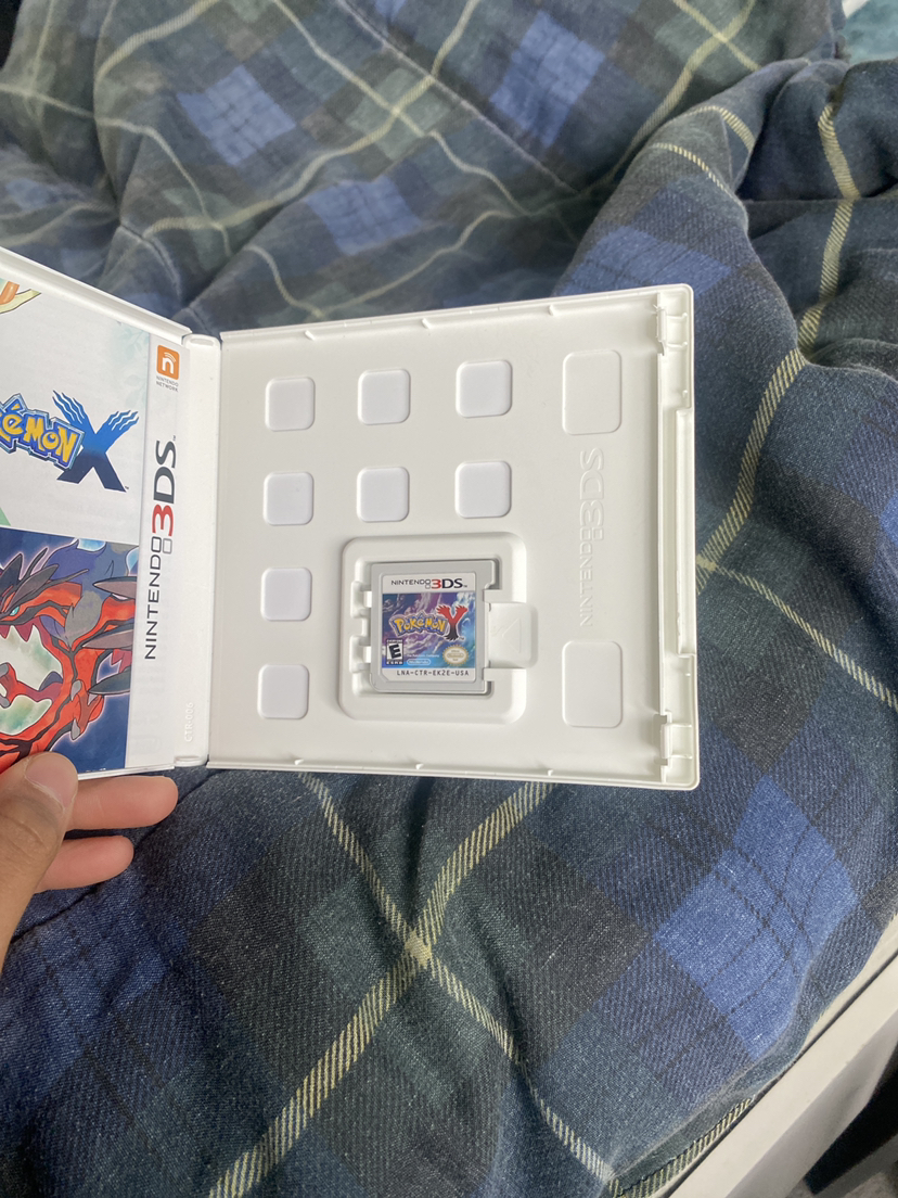 Pokemon Y 3DS - photo 3