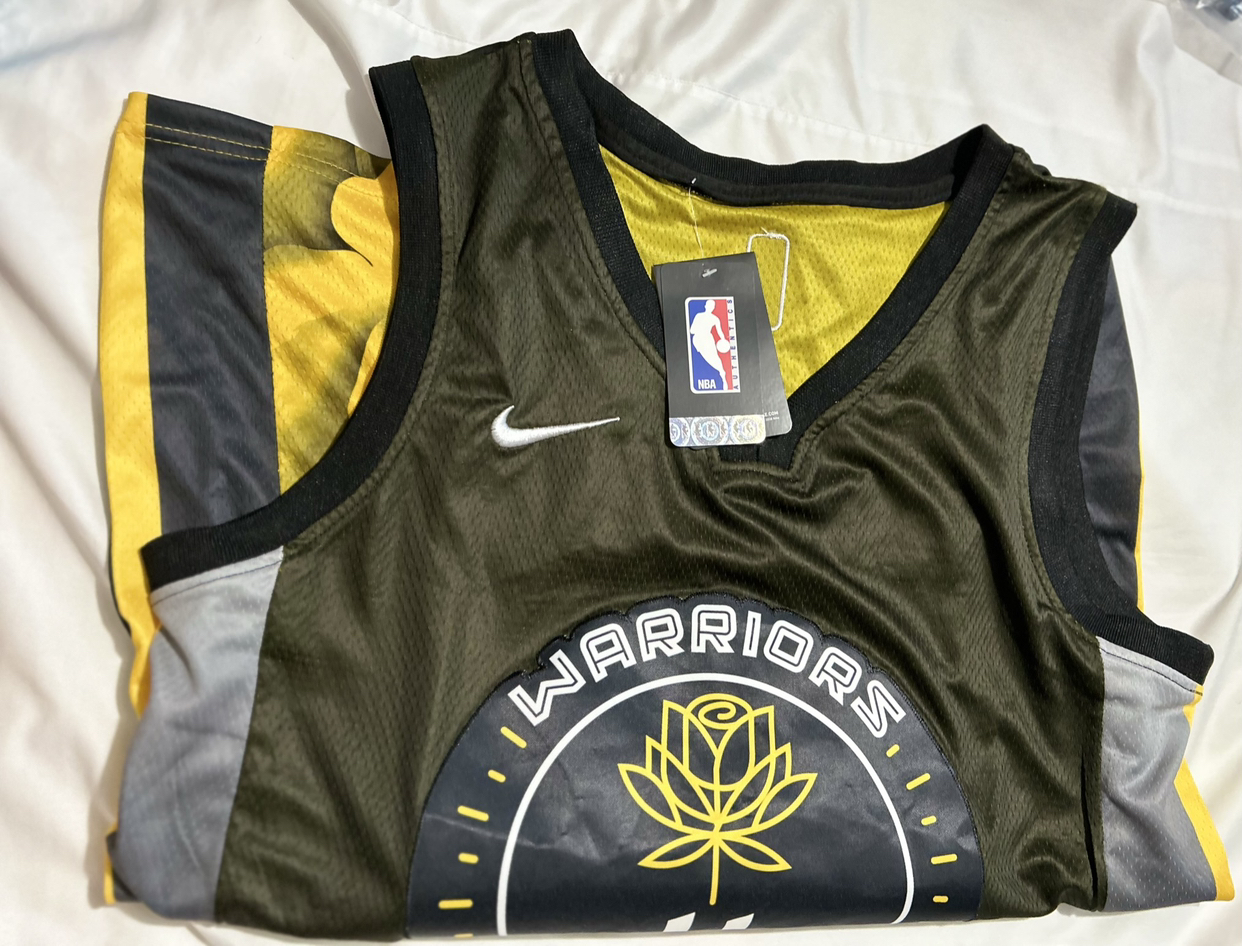 Basketball fans