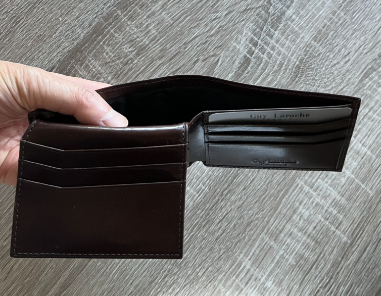 Brand new leather wallet by Guy Laroche Paris image indicator(2)