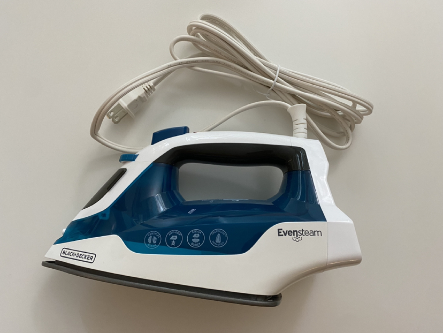 Steam Iron + Iron Pad