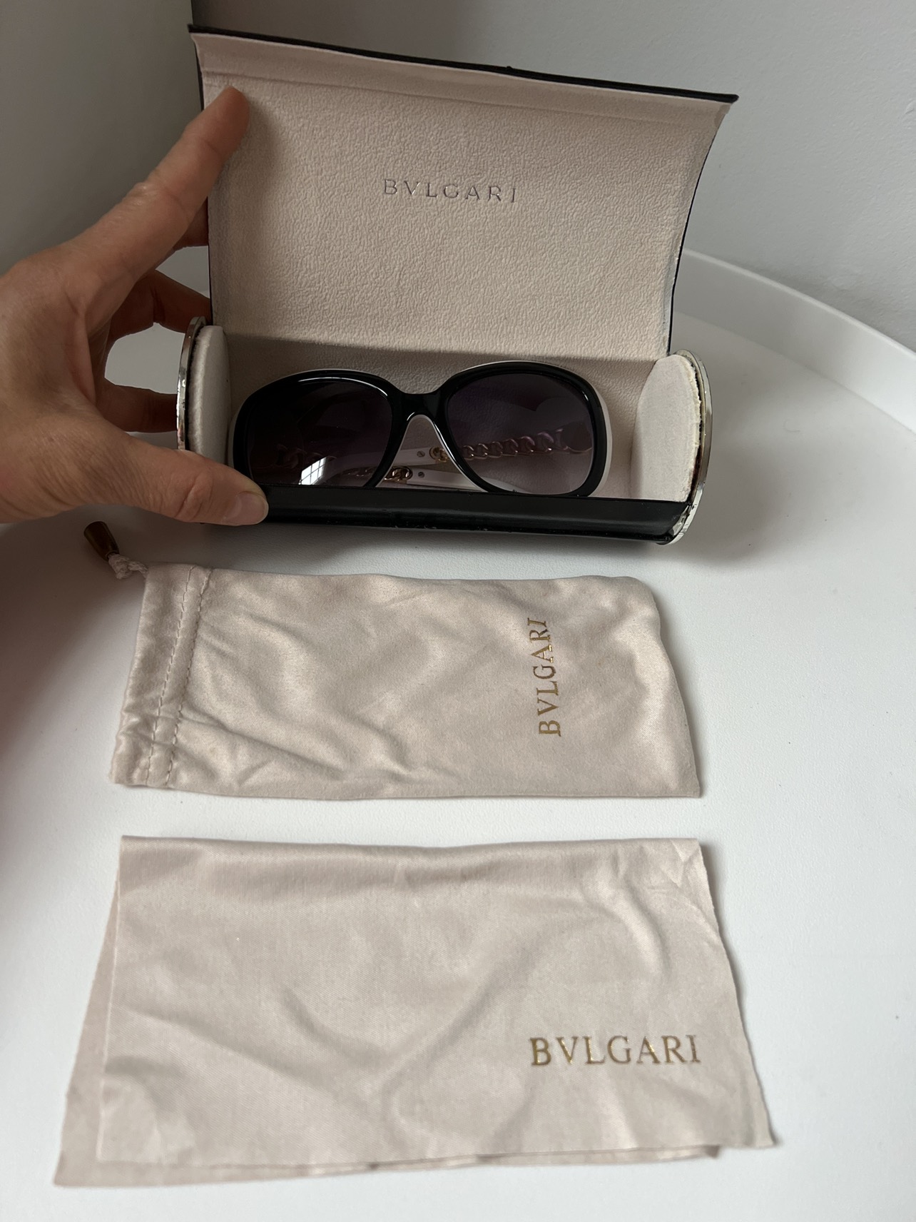Bvlgari sunglasses thumbnail