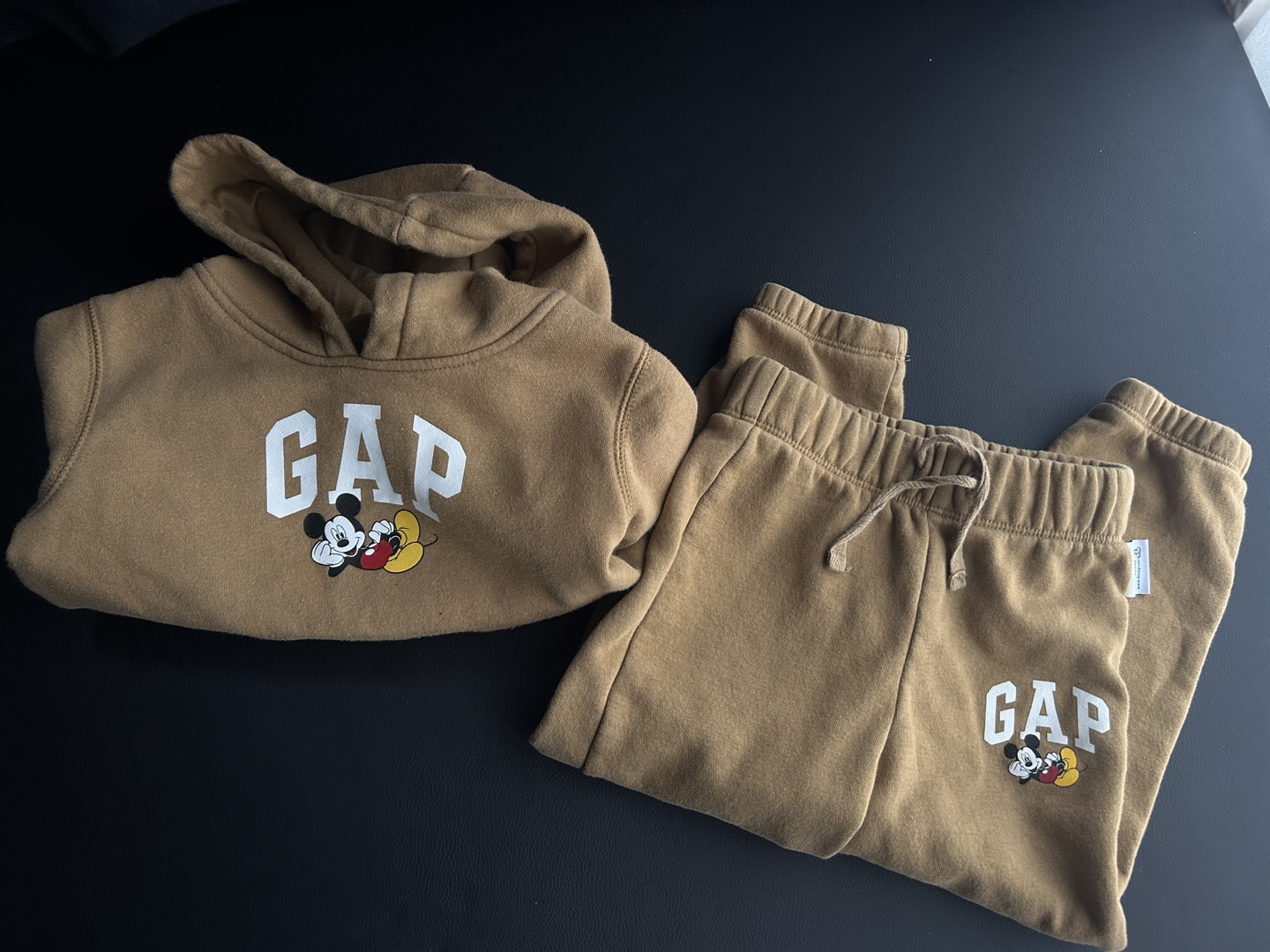 3T Mickey Mouse gap set