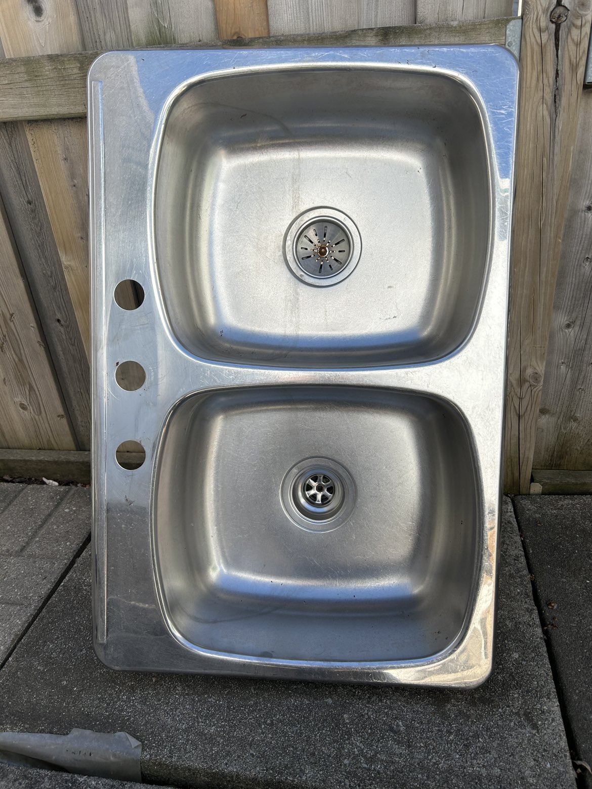 Kitchen sink , used, 31inX21in, top mounted, two holes image indicator(2)