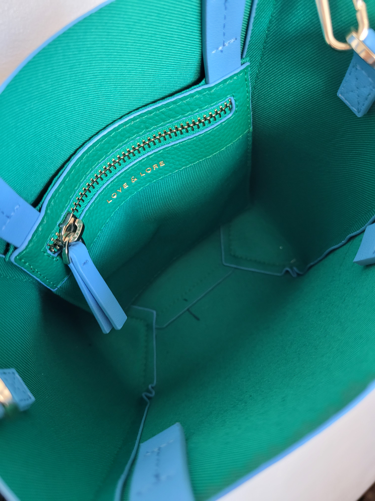 Love & Lore Crossbody Purse image indicator(6)