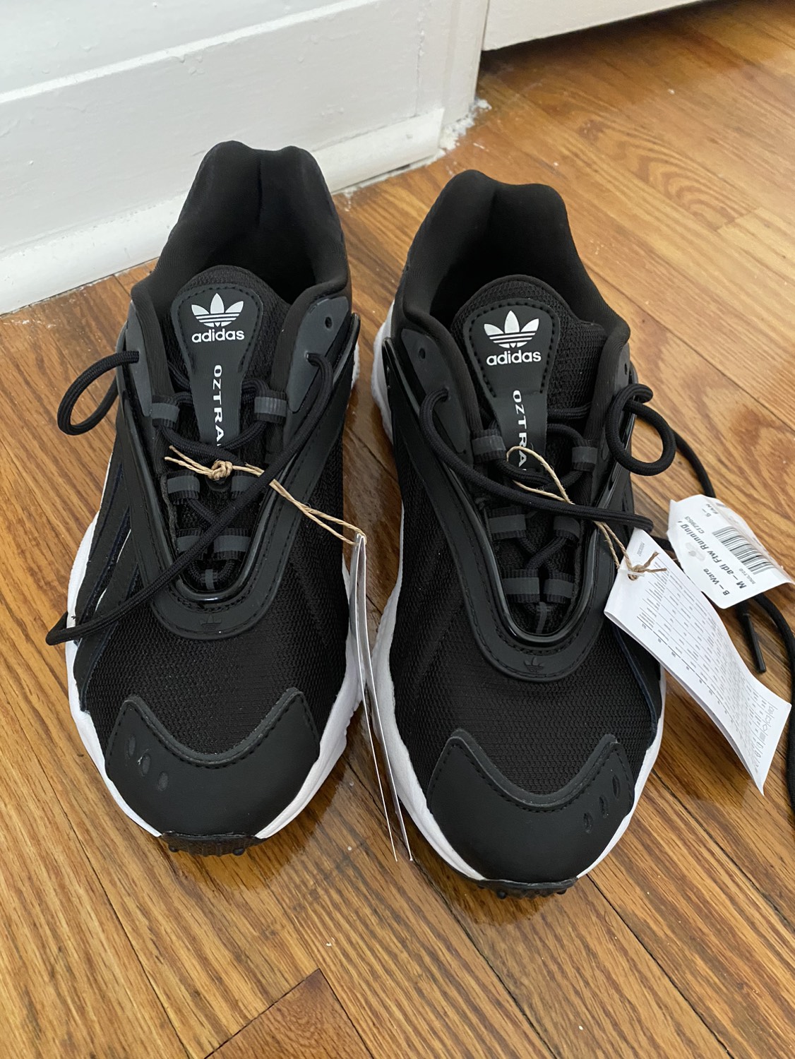 Adidas Women’s Originals Oztral trainers in black and white