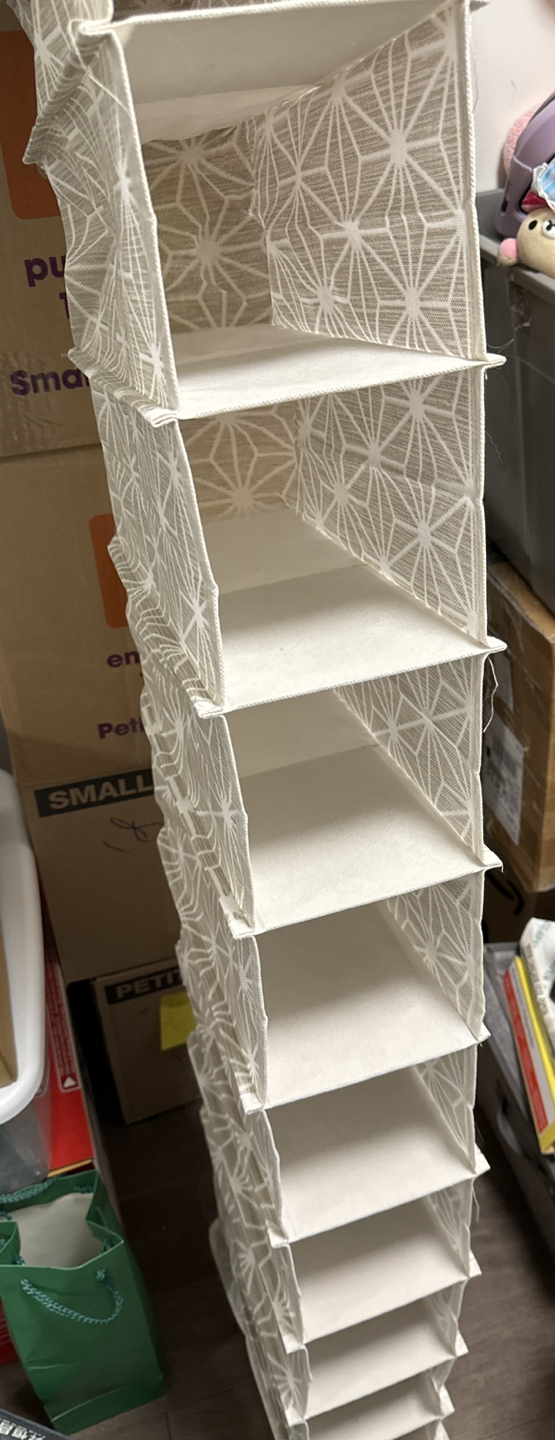 Collapsible shoe/slippers storage