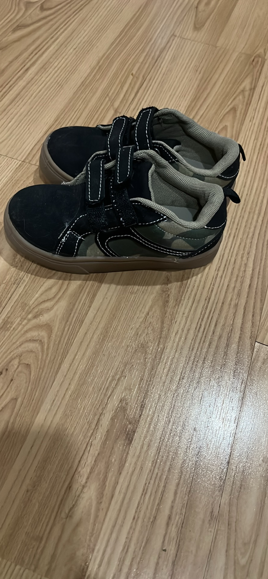 George size 9 toddler shoes - photo 3