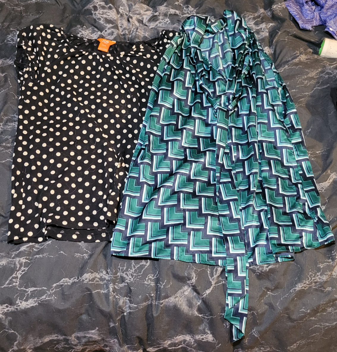 Ladies medium clothes thumbnail