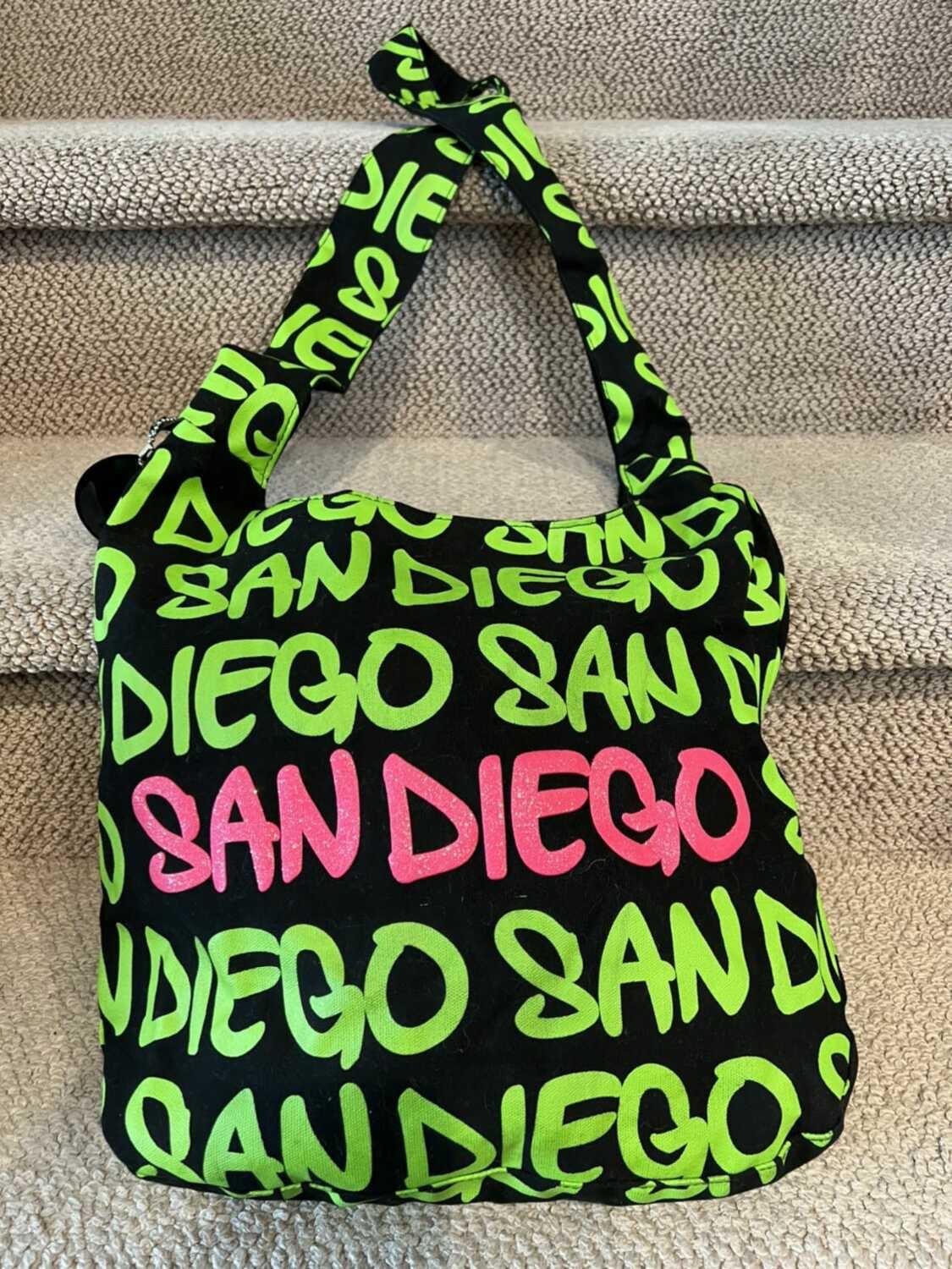 San Diego Crossbody bag thumbnail