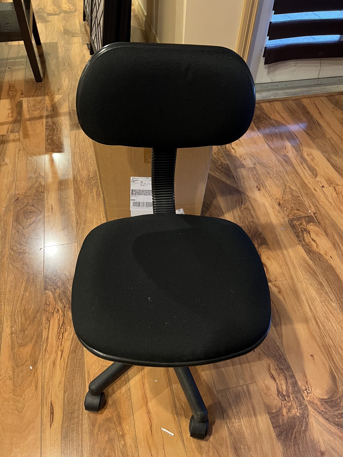 Swivel chair thumbnail