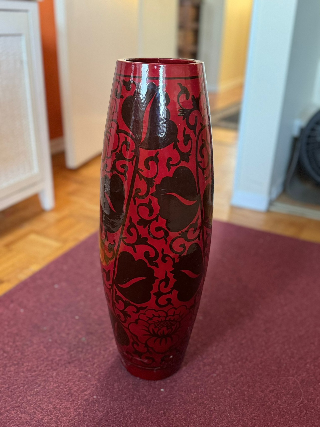 Ceramic Red vase image indicator(2)