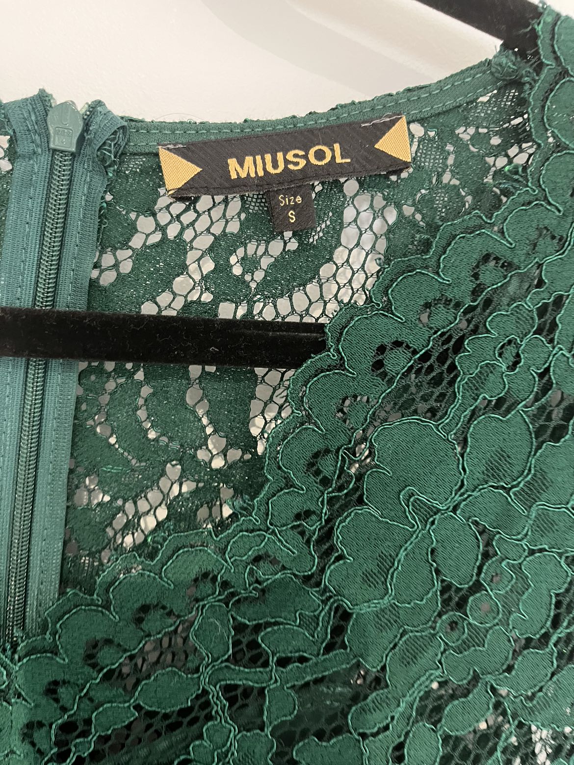 Beautiful Emerald Green Dress with zipper image indicator(2)