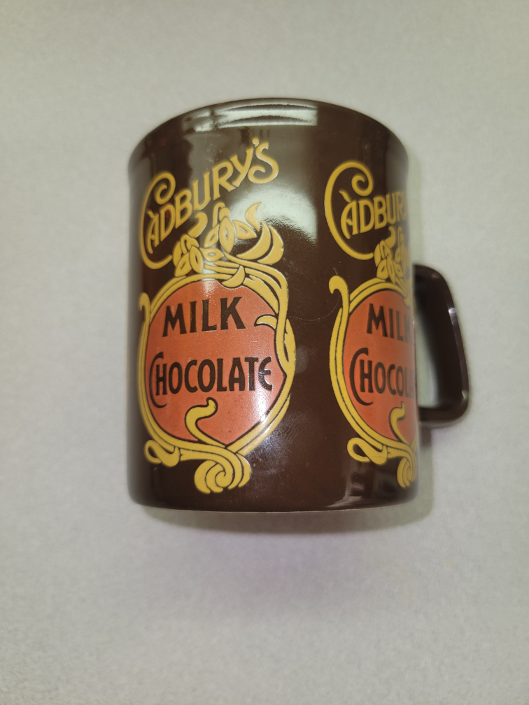 Vintage Kilnkraft Cadbury's Milk Chocolate Mug image indicator(2)