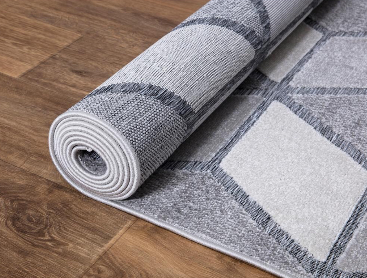 5x7 Area Rug - Indoor/Outdoor - photo 4