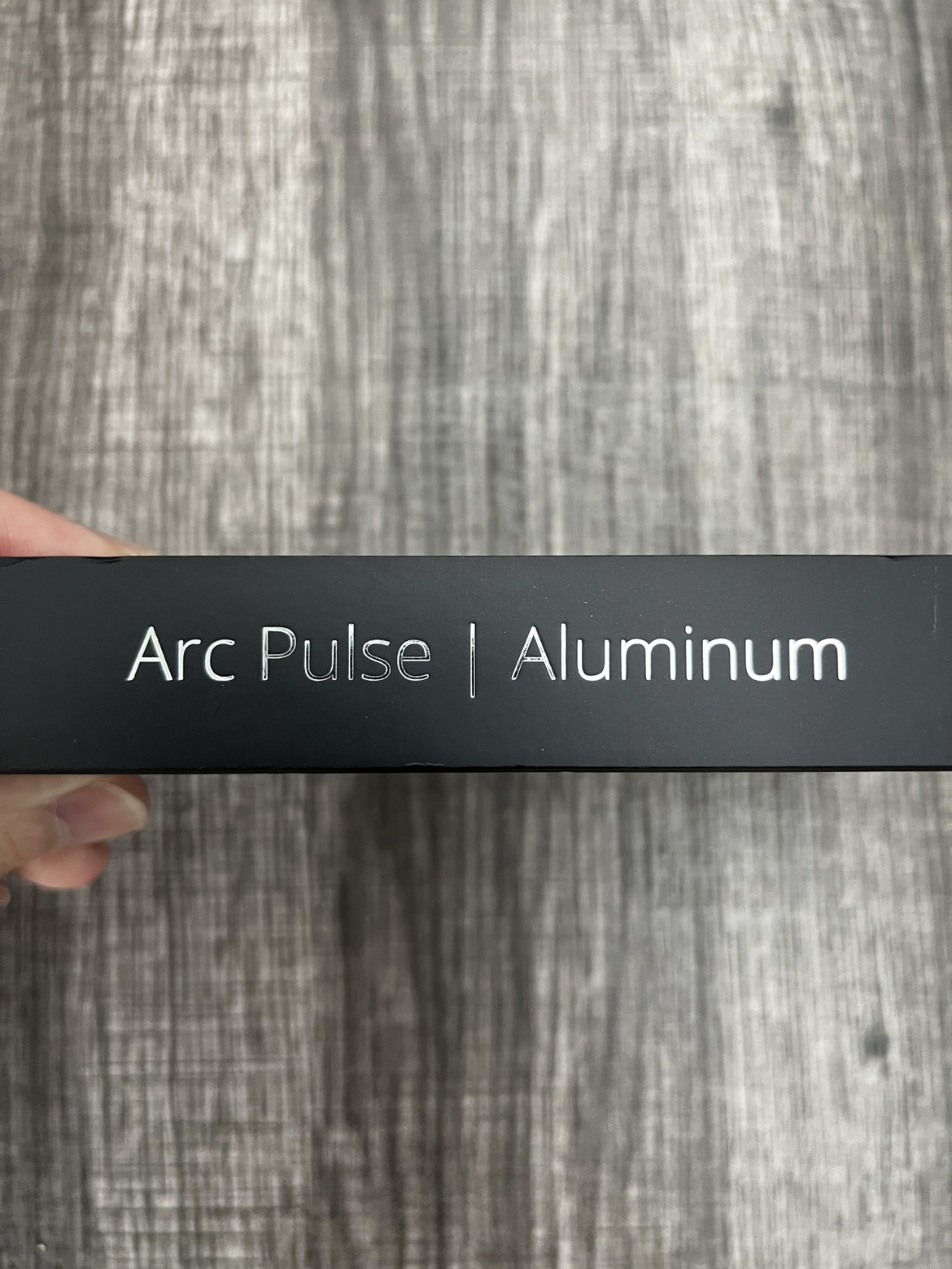 Arc Pulse Aluminium Black Case for iPhone 13/14/15 pro image indicator(3)