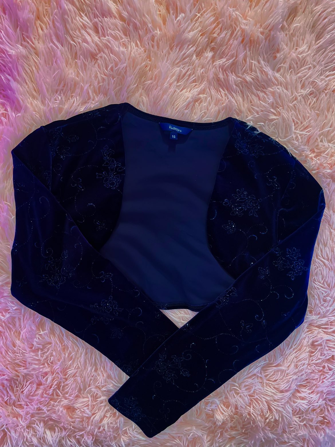 Reitman’s Cropped Cardigan image indicator(3)