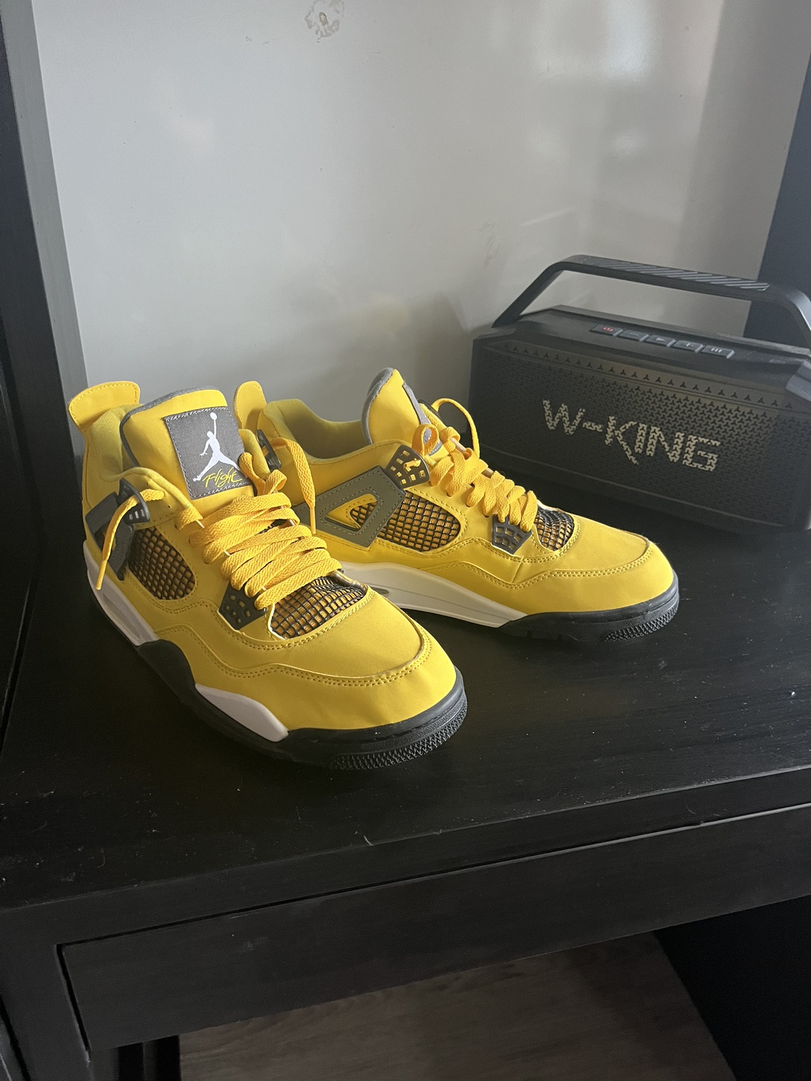 Jordan 4 retro lightning - photo 2