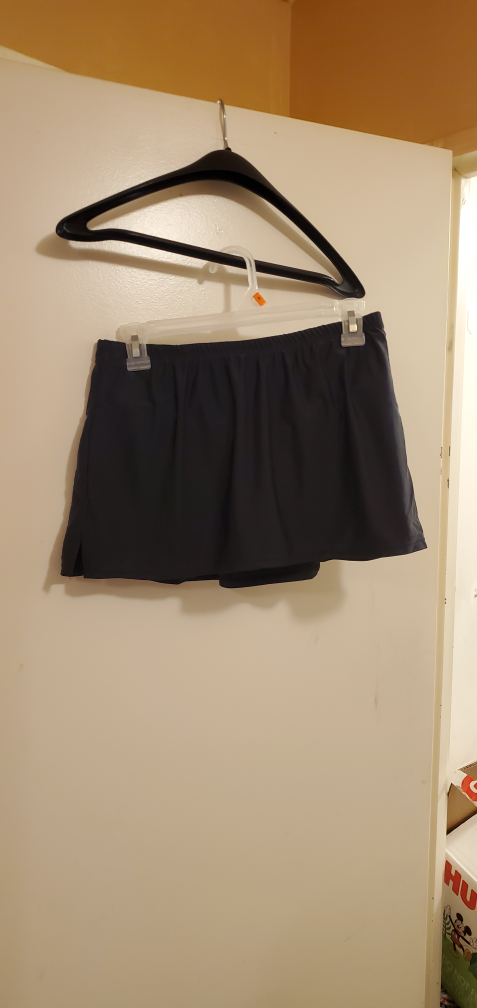 Skirt thumbnail