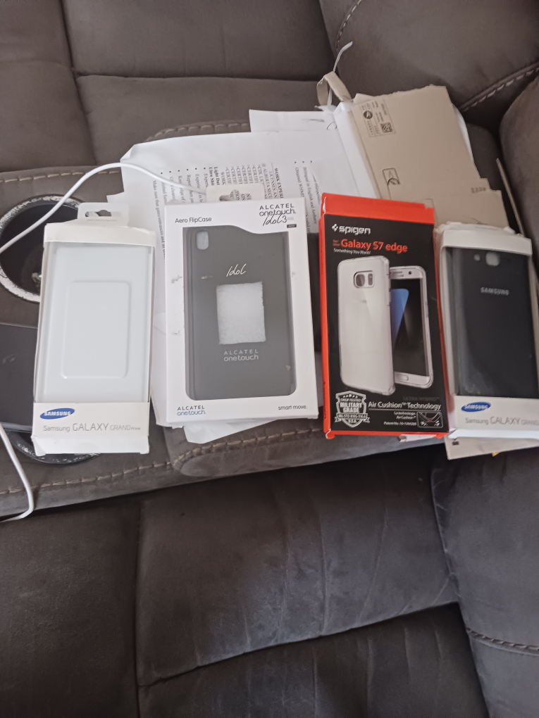 bunch of phone cases for free FCFS