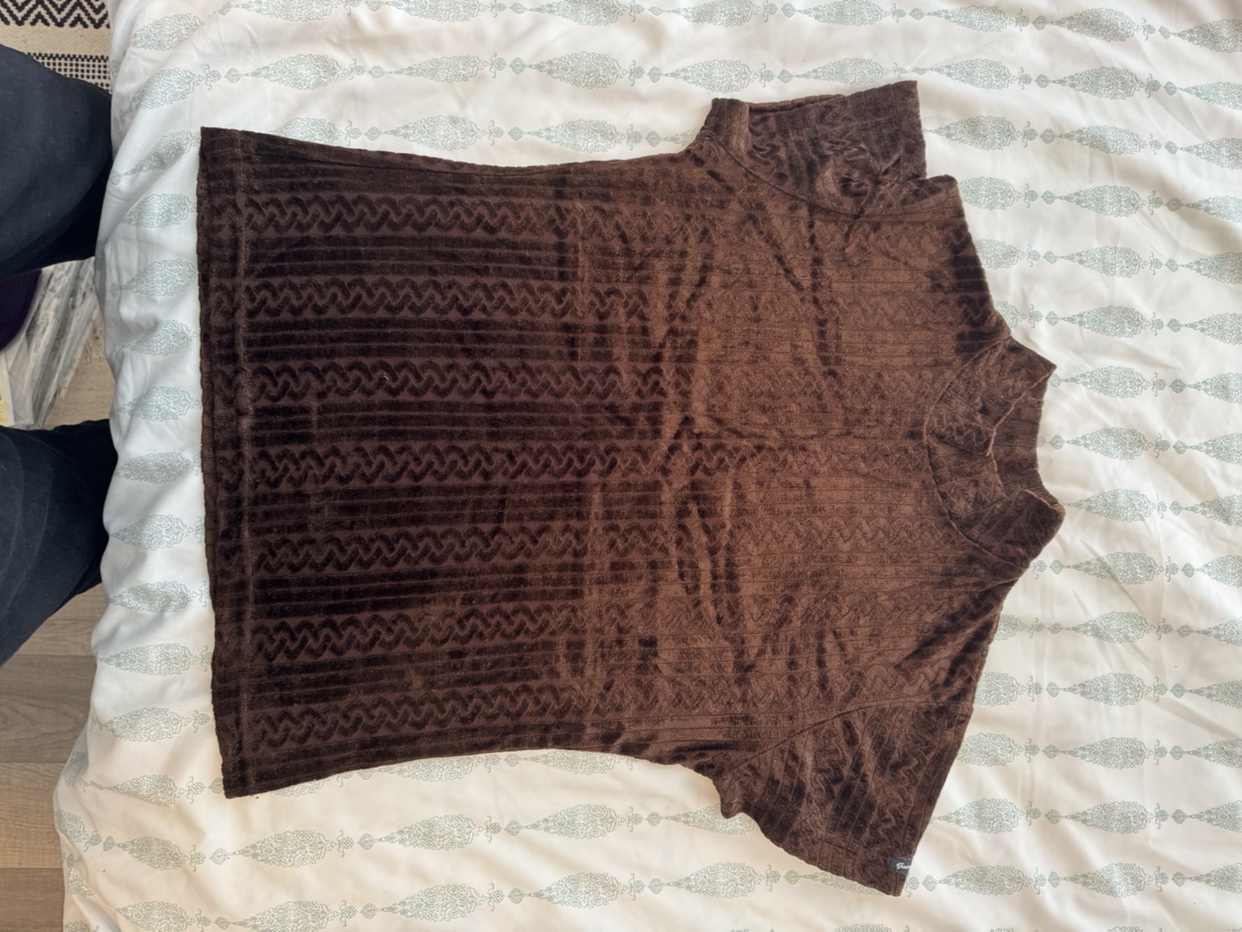 Guess tshirt thumbnail