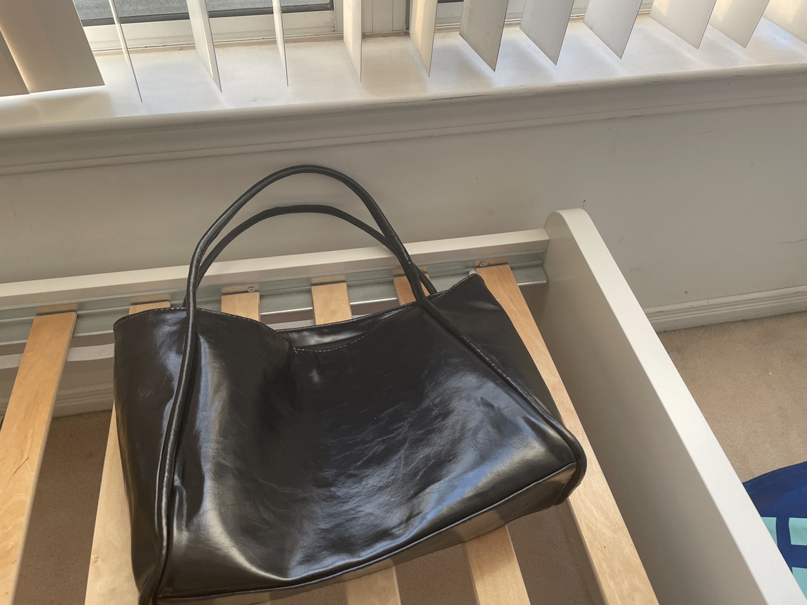 Medium size Black Tote bag thumbnail