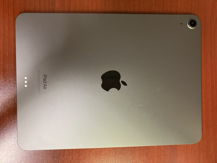 iPad Air 5th Generation 64GB with ESR Magnetic Keyboard Case - photo 2