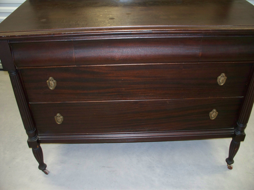Vintage Antique Mahogany Dresser - photo 5