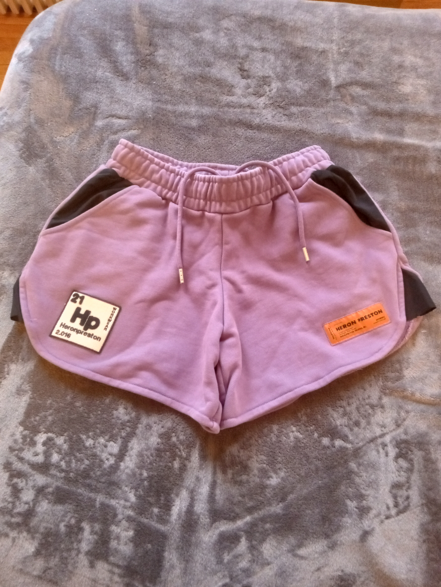 Heron Preston shorts thumbnail