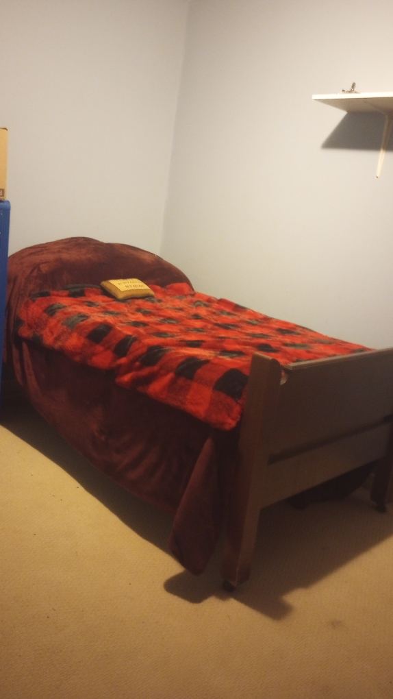 twin bed