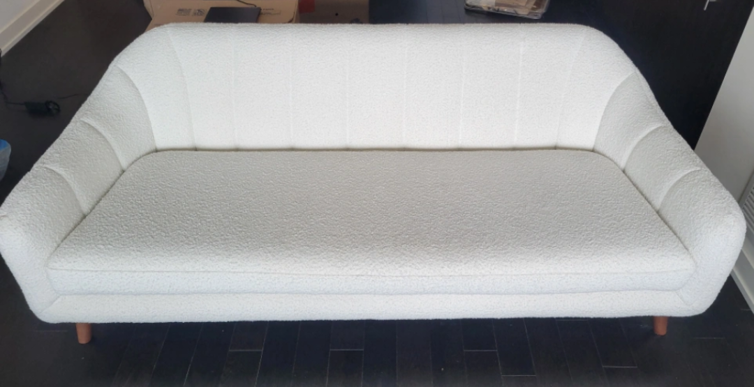🚨New $3700 Sofa - Priced to Sell image indicator(5)