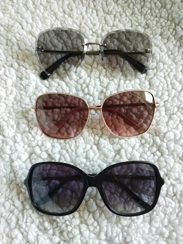 Sunglasses! Price for the three pairs. thumbnail