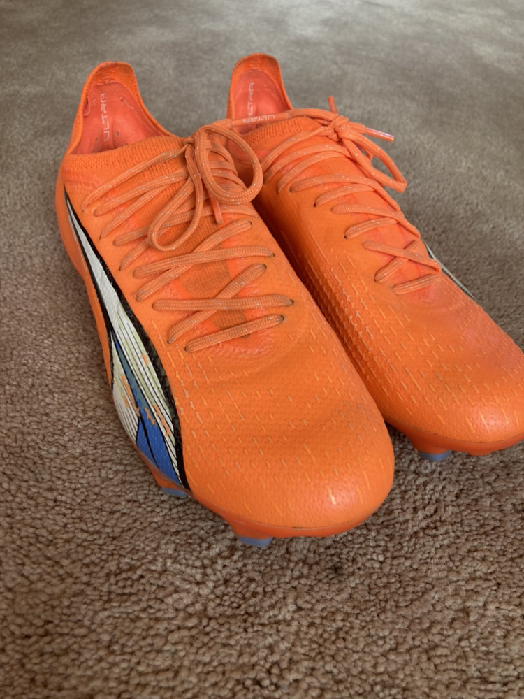 Puma Ultra Ultimate Soccer Cleats image indicator(3)