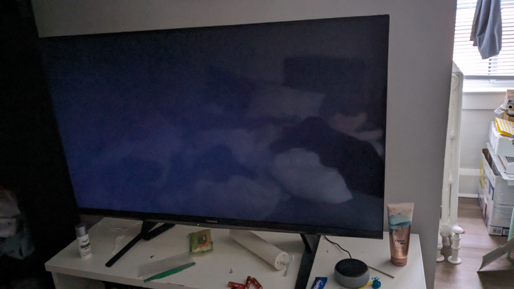 Toshiba 47" HDTV with Wi-Fi - photo 2