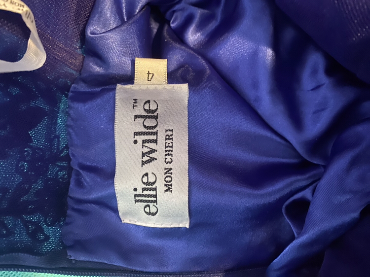 Graduation Dress, size 4 - photo 2