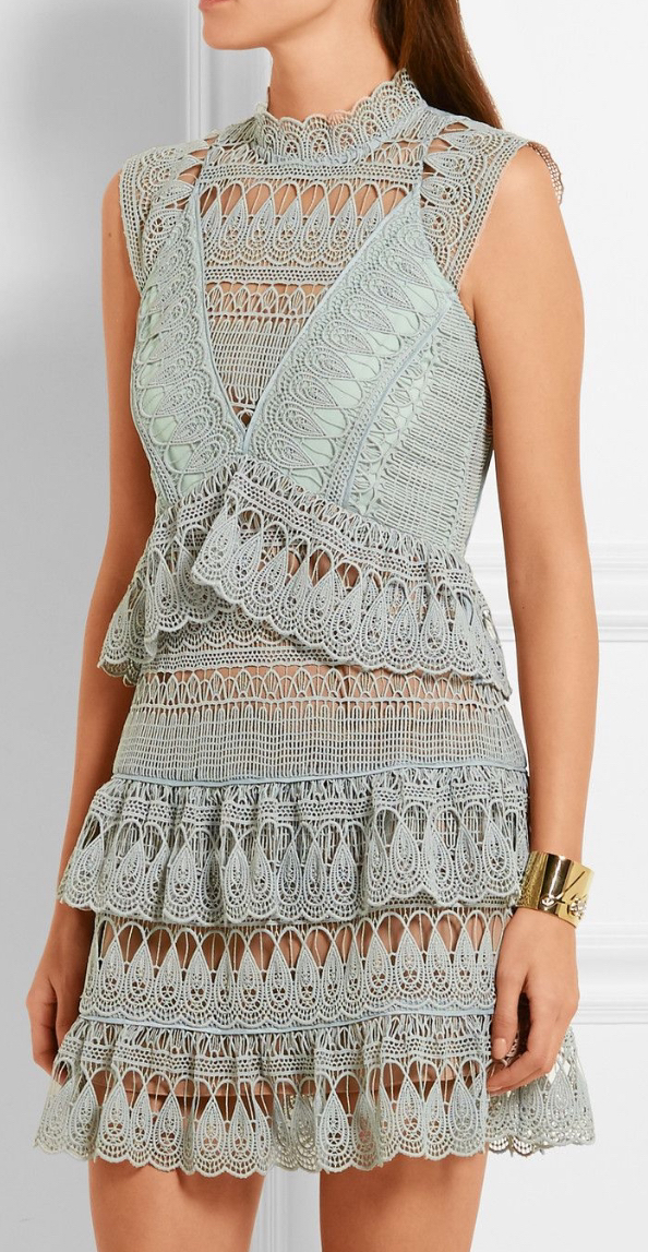 Pink Dress image indicator(2)