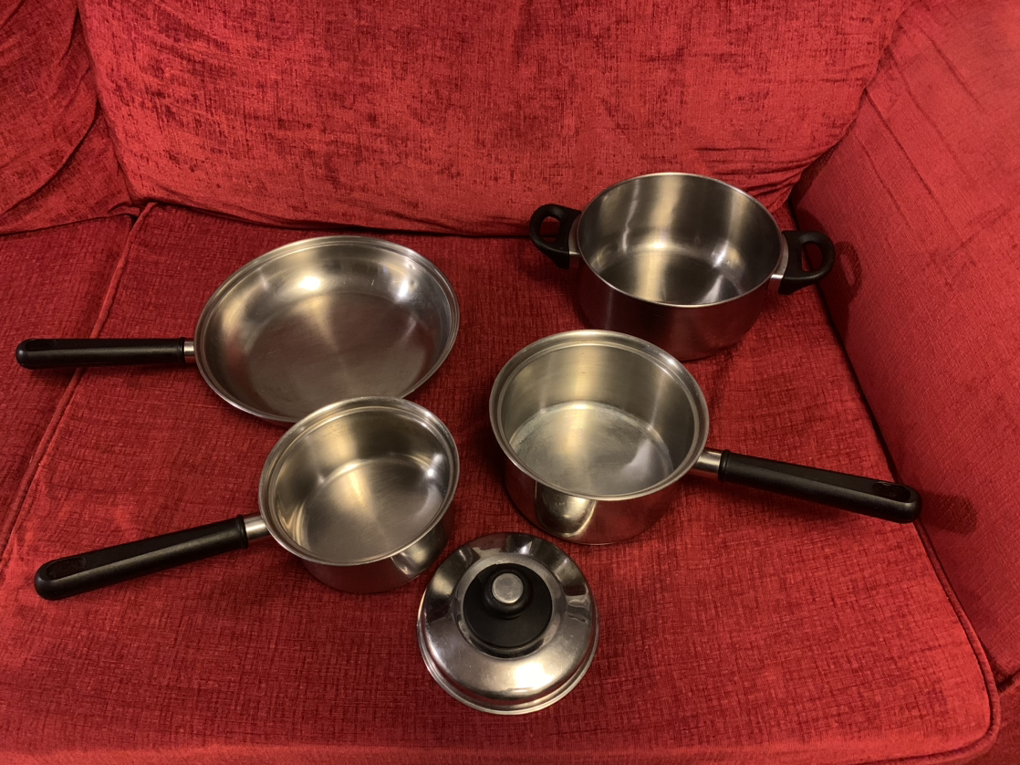 Cookware set