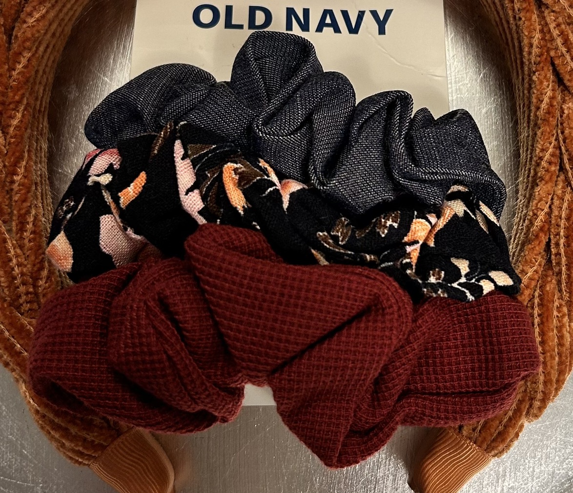✨✨Old Navy Hair Accessories image indicator(3)